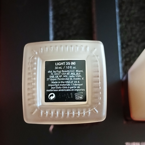 One Size Beauty Turn Up The Base Liquid Foundation - Picture 2 of 4